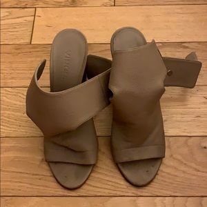 Vince size 7 heels !!!
